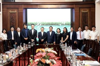 Phó Chủ tịch UBND tỉnh Huỳnh Văn Sơn tiếp và làm việc với Tập đoàn Obayashi