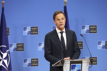 NATO chi ít nhất 2 tỷ USD mua vũ khí Mỹ chuyển cho Ukraine