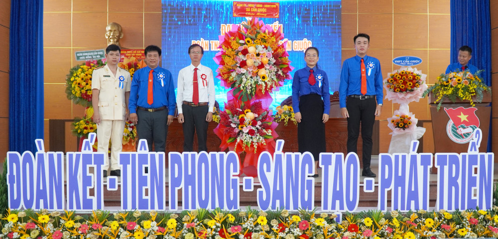 Chị Võ Thị Ngọc Kiều giữ chức Bí thư Đoàn TNCS Hồ Chí Minh xã Cần Giuộc