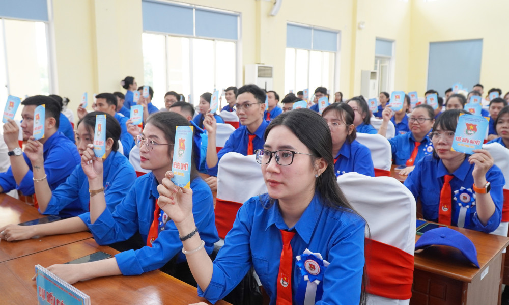 Chị Võ Thị Ngọc Kiều giữ chức Bí thư Đoàn TNCS Hồ Chí Minh xã Cần Giuộc