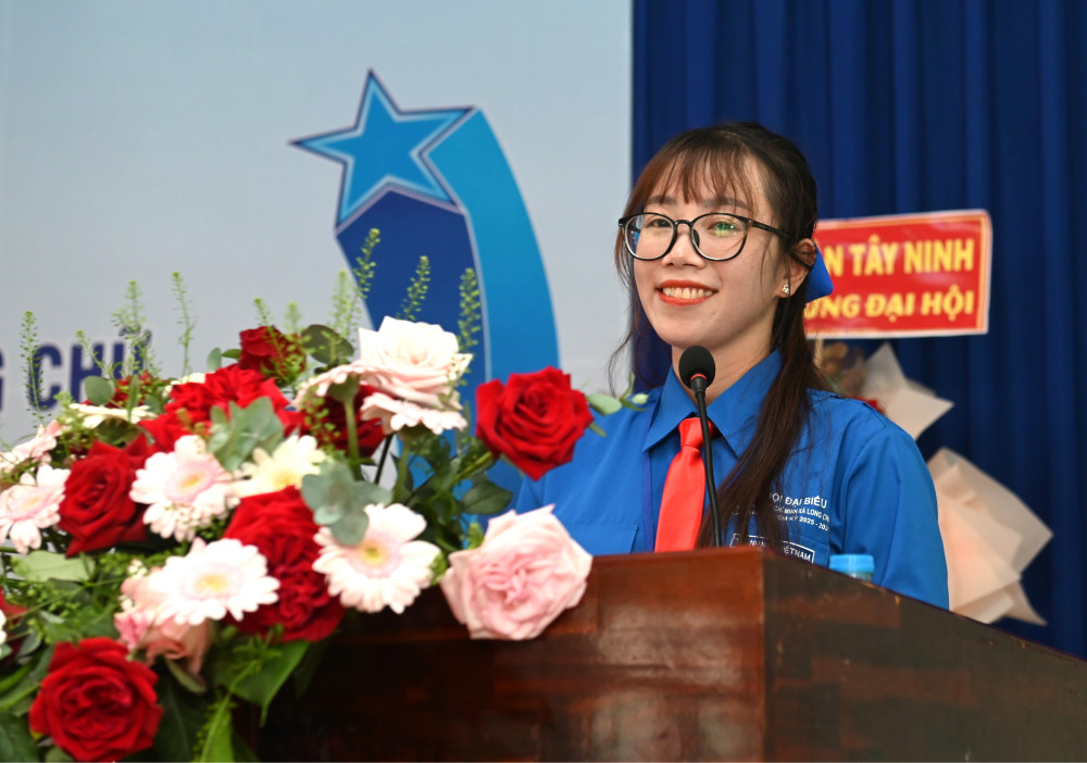Chị Đặng Thị Hiếu Ngọc được chỉ định giữ chứ Bí thư Đoàn TNCS Hồ Chí Minh xã Long Chữ nhiệm kỳ 2025 – 2030