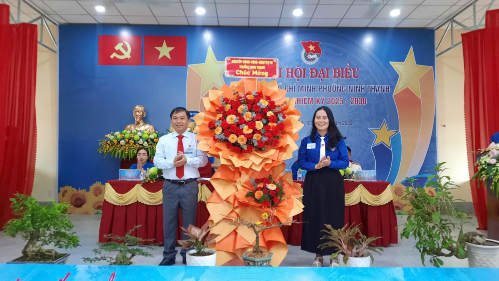 Chị Lê Hương Có giữ chức Bí thư Đoàn TNCS Hồ Chí Minh phường Ninh Thạnh
