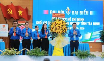 Chị Trần Nguyễn Trúc Phượng giữ chức Bí thư Đoàn khối Cơ quan và Doanh nghiệp tỉnh Tây Ninh