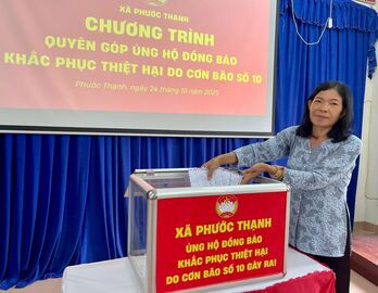 Xã Phước Thạnh phát động quyên góp ủng hộ đồng bào bị thiệt hại do bão số 10