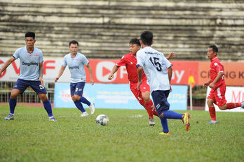 Dũng Phong FC khẳng định vị thế đội đương kim vô địch giành vé vào chung kết Dũng Phong FC khẳng định vị thế đội đương kim vô địch giành vé vào chung kết