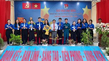 Chị Lê Hương Có giữ chức Bí thư Đoàn TNCS Hồ Chí Minh phường Ninh Thạnh Chị Lê Hương Có giữ chức Bí thư Đoàn TNCS Hồ Chí Minh phường Ninh Thạnh
