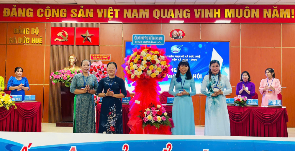 Bà Nguyễn Thị Ngọc Thảo giữ chức Chủ tịch Hội Liên hiệp Phụ nữ xã Đức Huệ
