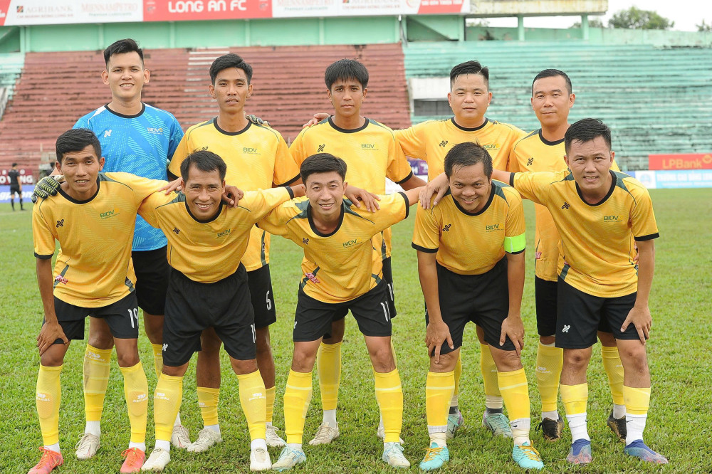 Dũng Phong FC – BIDV Chi nhánh Long An: Cuộc chiến của những nhà vô địch!