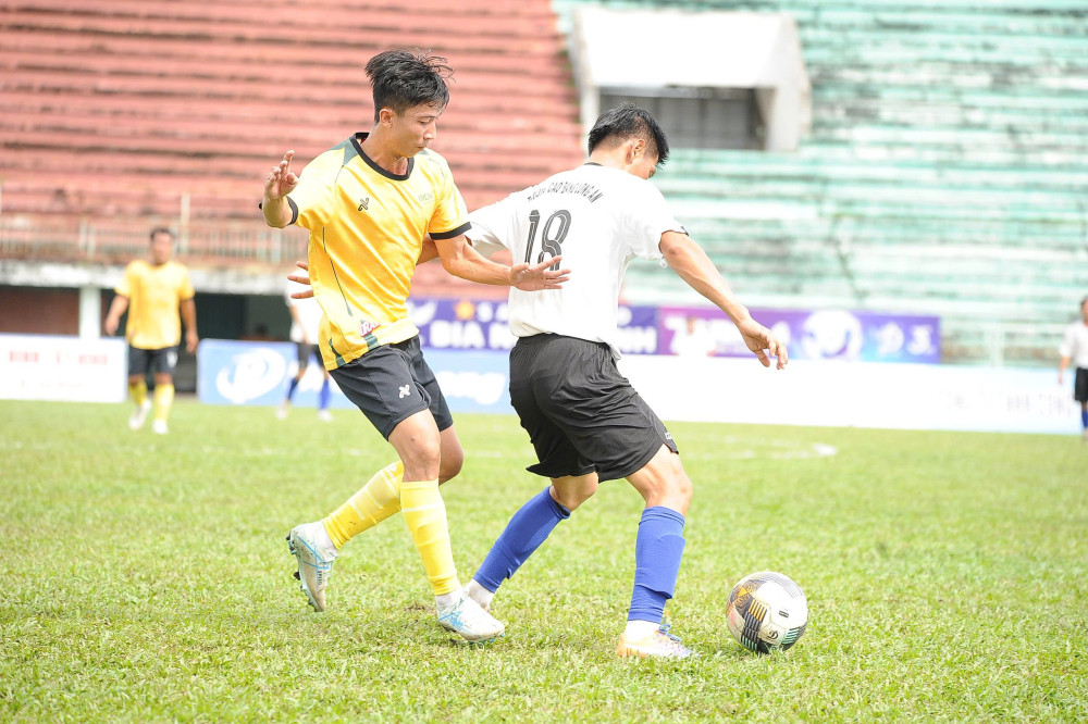Dũng Phong FC – BIDV Chi nhánh Long An: Cuộc chiến của những nhà vô địch!