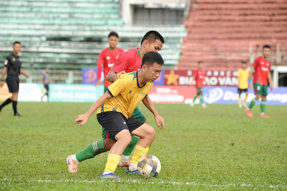 Giành chiến thắng kịch tính, Dũng Phong FC bảo vệ thành công ngôi vương Giải bóng đá Cúp Báo Tây Ninh 2025
