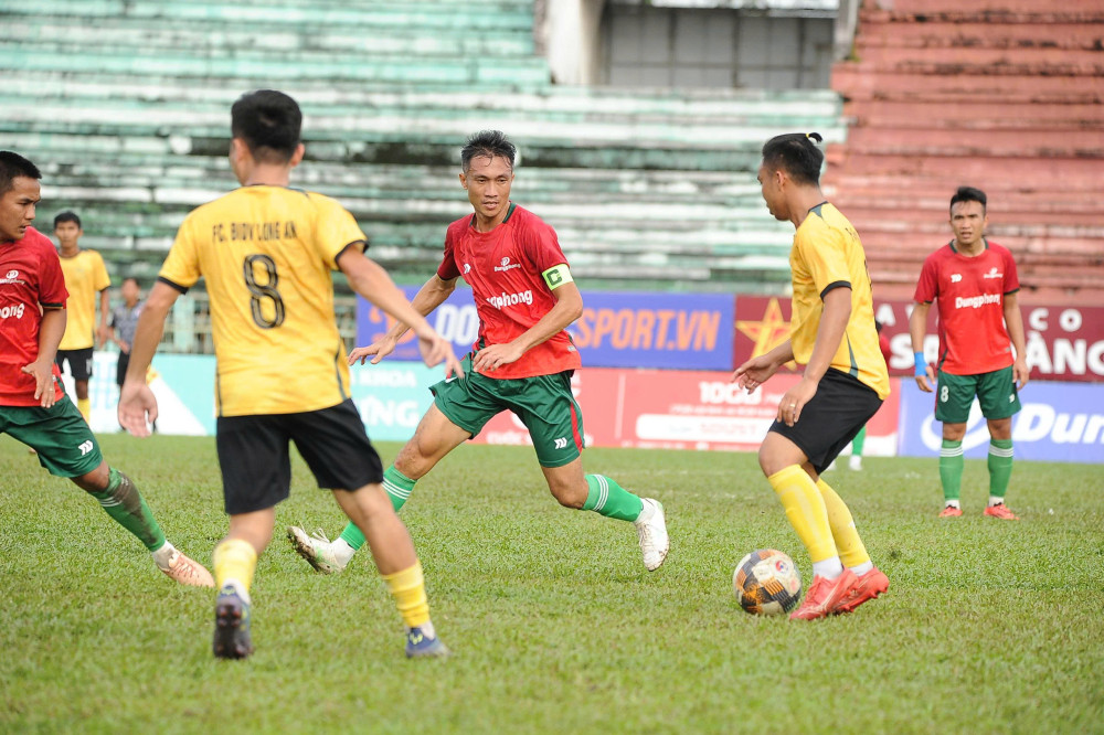 Giành chiến thắng kịch tính, Dũng Phong FC bảo vệ thành công ngôi vương Giải bóng đá Cúp Báo Tây Ninh 2025