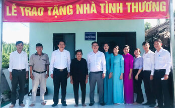 Mặt trận Tổ quốc và các tổ chức chính trị - xã hội: Phát huy vai trò trung tâm đoàn kết trong xây dựng nông thôn mới Mặt trận Tổ quốc và các tổ chức chính trị - xã hội: Phát huy vai trò trung tâm đoàn kết trong xây dựng nông thôn mới