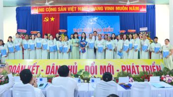 Bà Thi Thị Bé Loan giữ chức Chủ tịch Hội Liên hiệp Phụ nữ xã Phước Chỉ Bà Thi Thị Bé Loan giữ chức Chủ tịch Hội Liên hiệp Phụ nữ xã Phước Chỉ