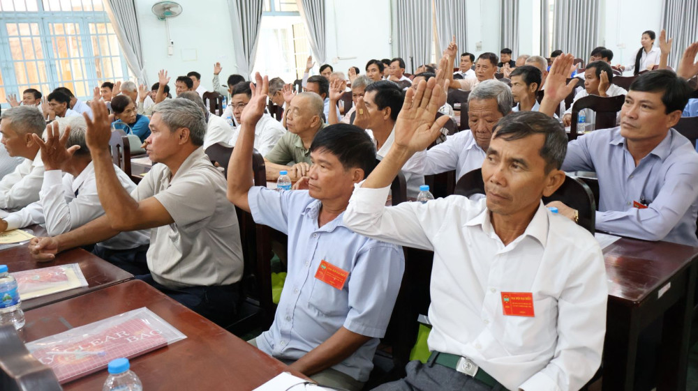 Ông Lê Văn Lộc giữ chức Chủ tịch Hội Nông dân xã Truông Mít