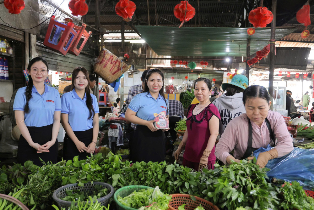 Khảo sát xây dựng mô hình 'Chợ Phường 3 không tiền mặt'