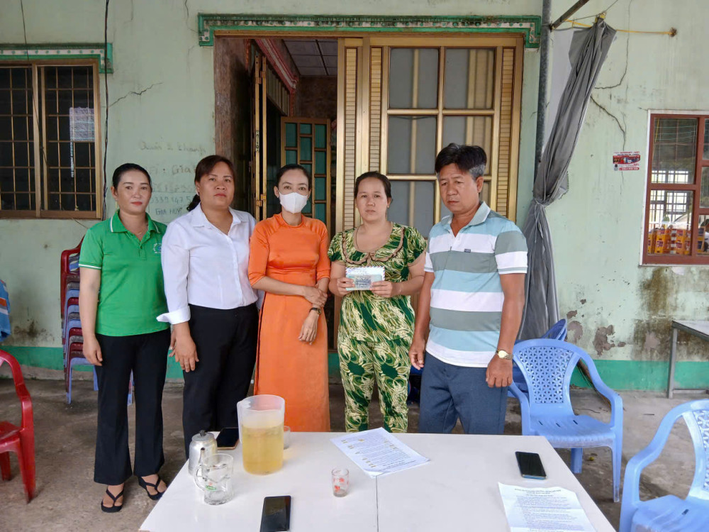 'Ngọn lửa nhân ái' giữa đời thường