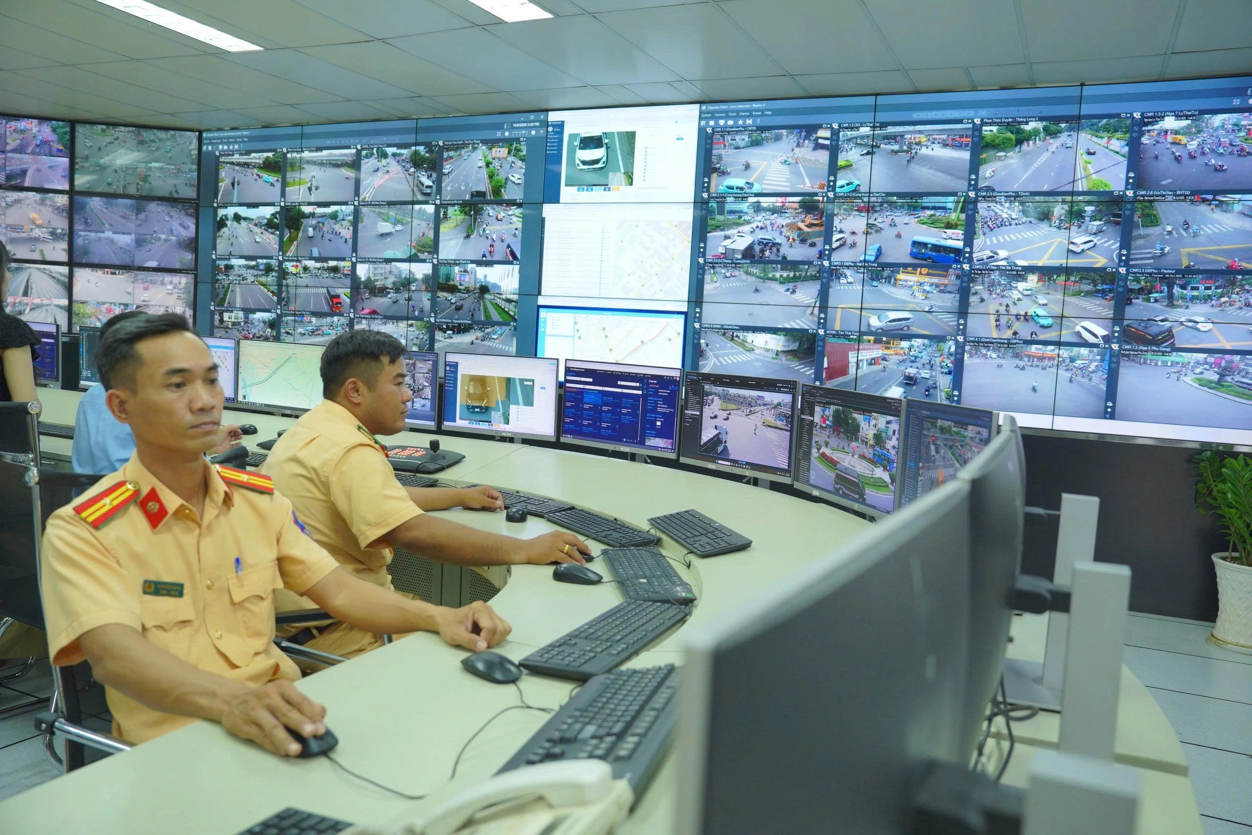 Từ camera AI đến thông báo phạt nguội: Quy trình bắt lỗi vi phạm thế nào?