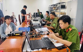 Công an cấp xã: Tiên phong chuyển đổi số, nâng cao chất lượng phục vụ người dân