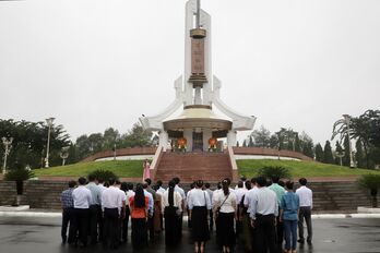 Cụm Thi đua số IV -  Ban Nội chính Trung ương dâng hương tại Đài tưởng niệm Anh hùng liệt sĩ tỉnh Tây Ninh