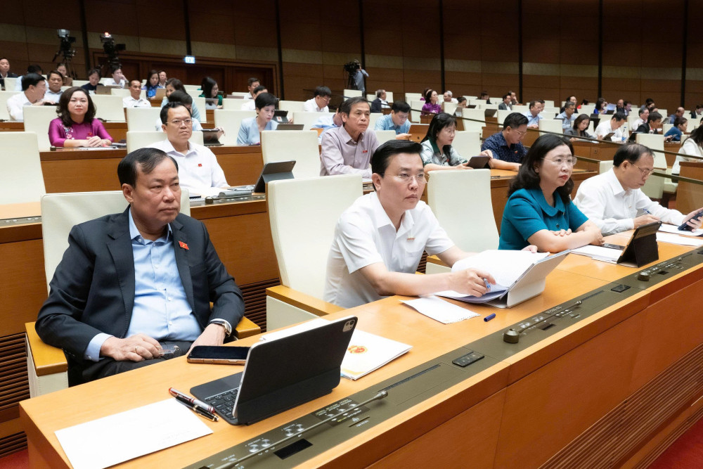 Đại biểu Quốc hội Huỳnh Thanh Phương: Giữ vững ổn định kinh tế vĩ mô, hướng tới phát triển nhanh, bền vững và hạnh phúc