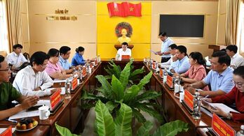 Bước chuyển lớn của nền hành chính phục vụ: Nỗ lực tháo gỡ những 'điểm nghẽn' trong cải cách hành chính (Bài 1)