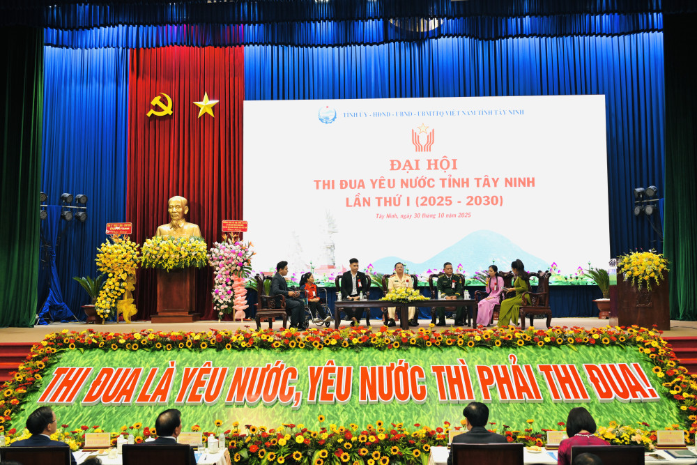 Đại hội Thi đua yêu nước tỉnh Tây Ninh lần thứ I: Khí thế mới, quyết tâm mới