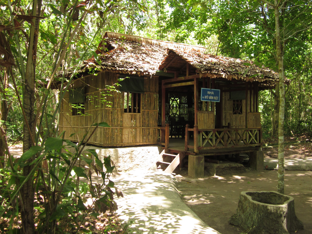 Những câu chuyện kể từ quá khứ