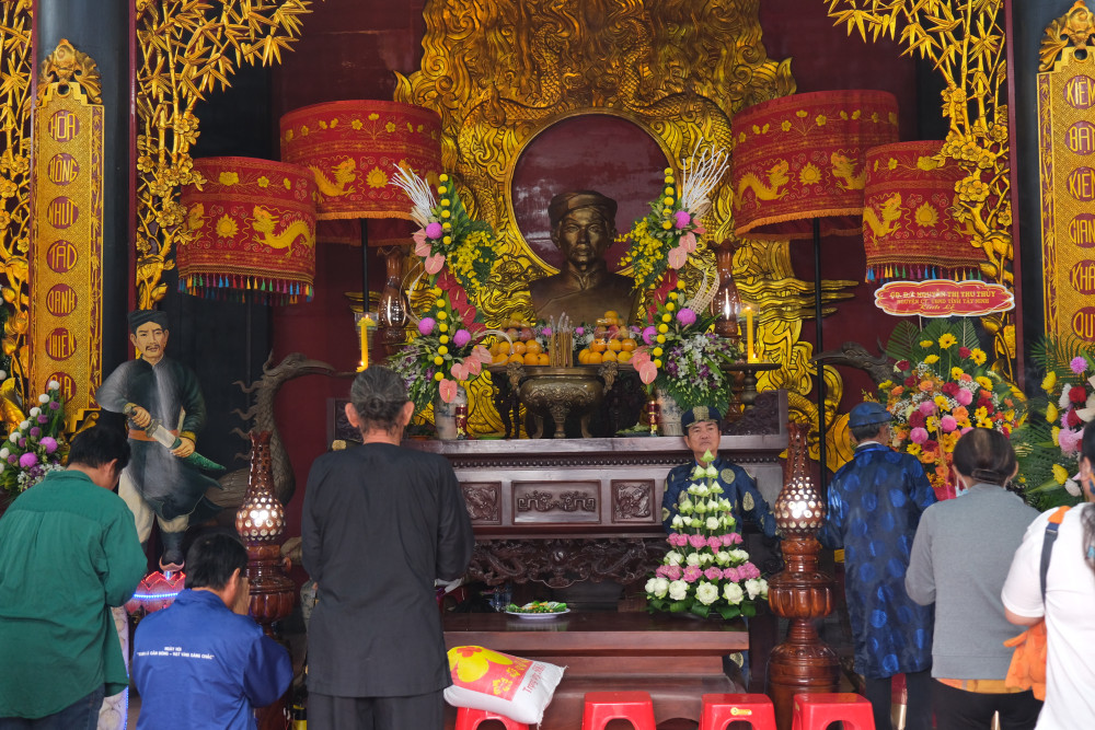 Sáng mãi hào khí 'Hỏa hồng Nhựt Tảo'