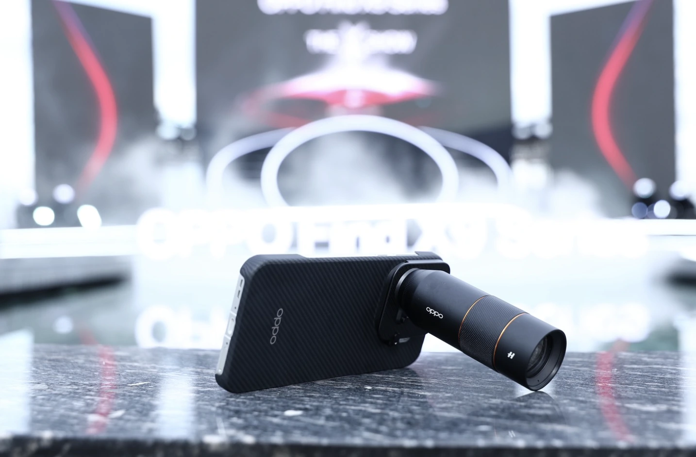 Oppo ra mắt smartphone cao cấp Find X9 Series kèm camera Hasselblad 200 MP