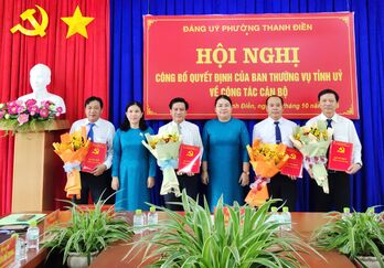 Phường Thanh Điền: Trao Quyết định chỉ định Ủy viên Ban Chấp hành Đảng bộ phường