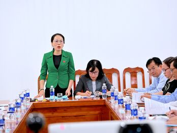 Ngành Y tế xã Tân Biên: Không để người dân thiếu thuốc bảo hiểm y tế