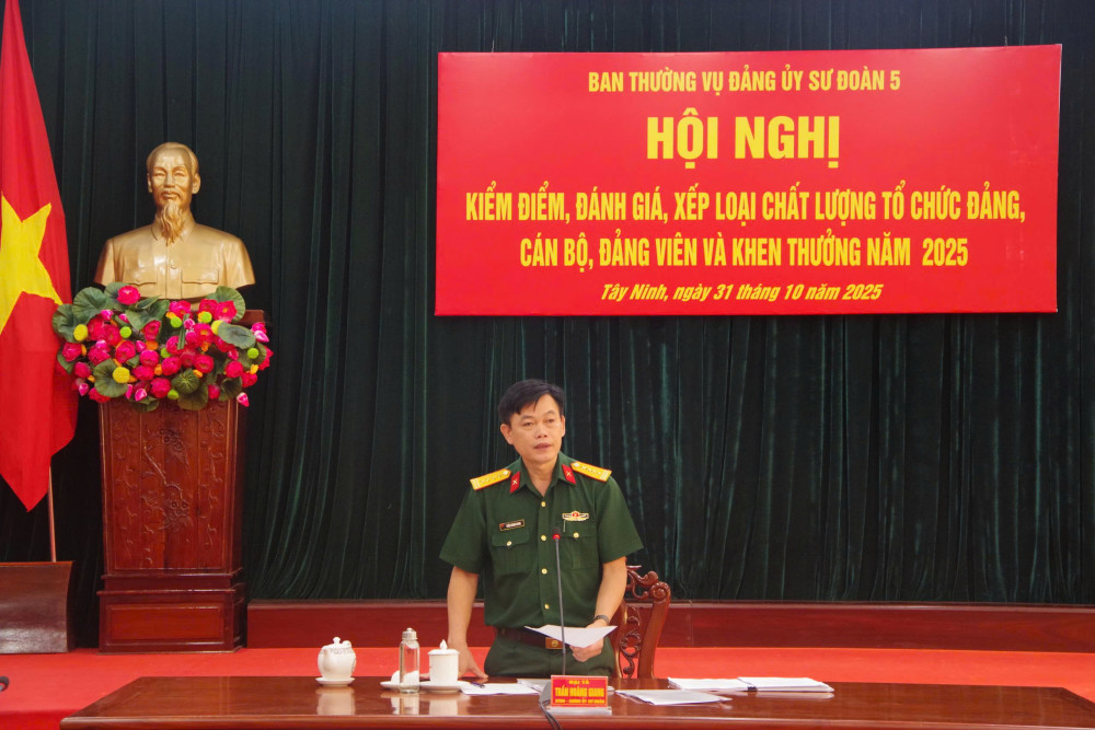 Sư đoàn 5: Kiểm điểm, đánh giá, xếp loại chất lượng tổ chức đảng, đảng viên và khen thưởng năm 2025