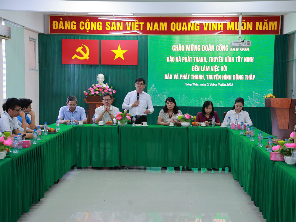 Báo và phát thanh, truyền hình Tây Ninh học tập kinh nghiệm tại Báo và phát thanh, truyền hình Đồng Tháp