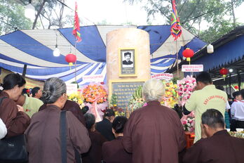 Dâng hương tưởng nhớ Anh hùng dân tộc Nguyễn Trung Trực tại Xóm Nghề Dâng hương tưởng nhớ Anh hùng dân tộc Nguyễn Trung Trực tại Xóm Nghề