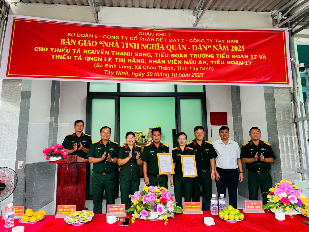 Chăm lo công tác chính sách, vun đắp hậu phương Quân đội vững mạnh