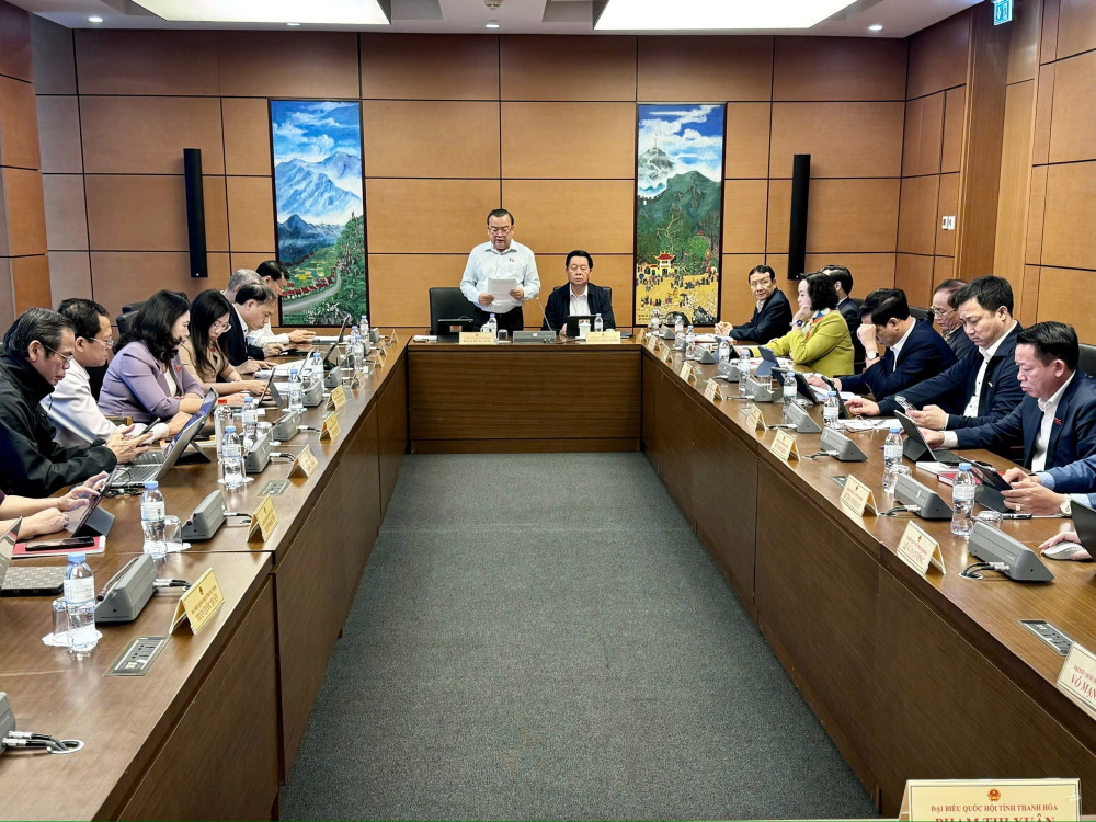 Đoàn đại biểu Quốc hội tỉnh Tây Ninh tham gia góp ý Văn kiện trình Đại hội đại biểu toàn quốc lần thứ XIV của Đảng