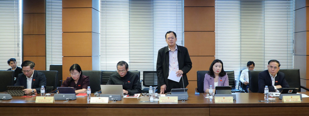 Đại biểu Quốc hội tỉnh Tây Ninh kiến nghị hoàn thiện quy định về thi hành án và tạm giữ, tạm giam