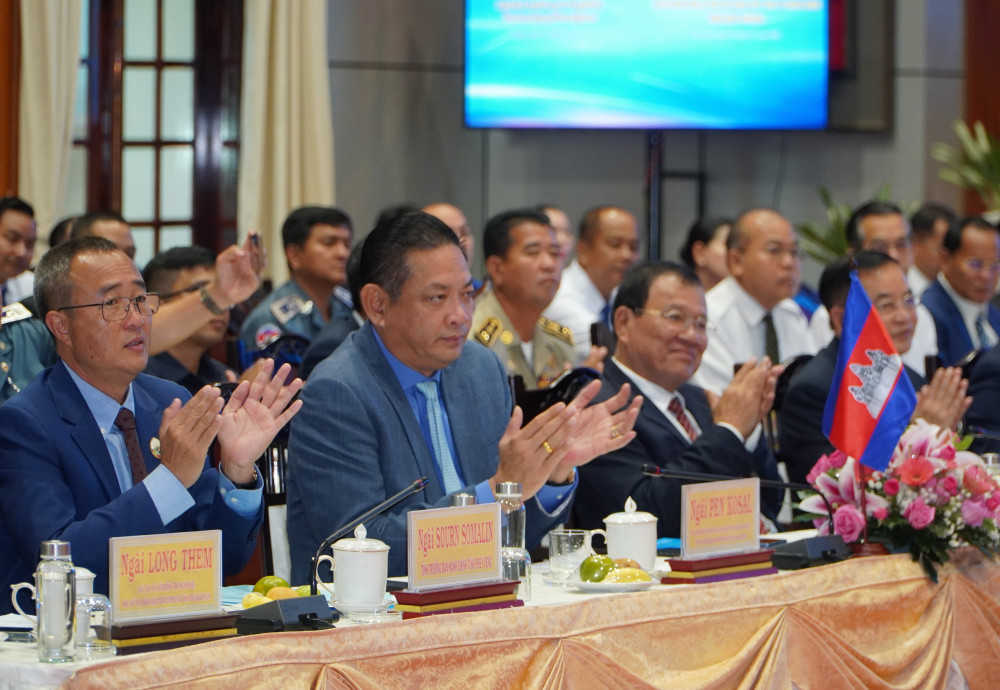 Tay Ninh signs cooperation agreement with 3 Cambodian border provinces