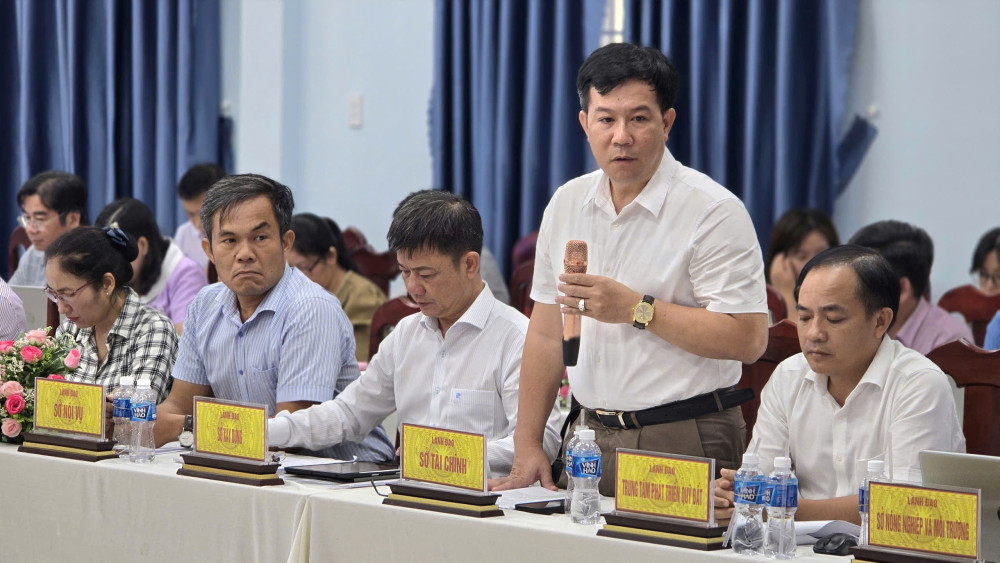 Lãnh đạo tỉnh Tây Ninh làm việc với các xã về vận hành mô hình chính quyền địa phương 2 cấp