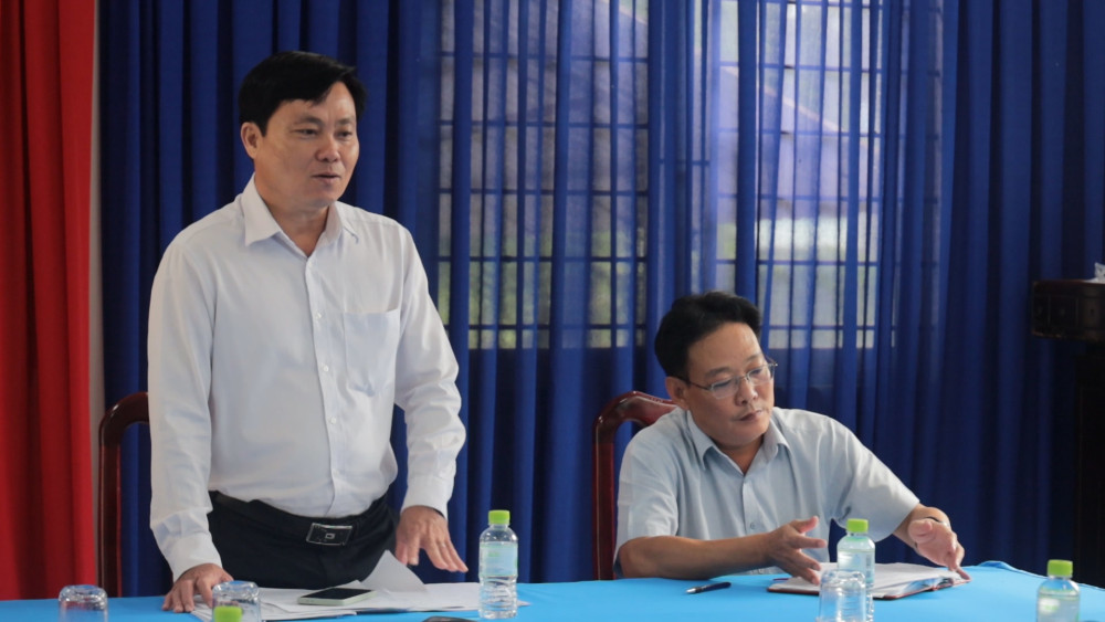 Kiểm tra việc thực hiện chính sách hỗ trợ nông nghiệp tại xã Long Chữ và Hảo Đước