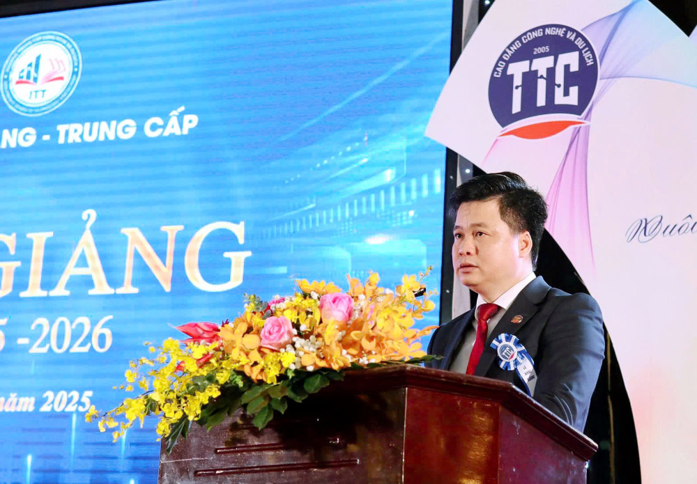Trường Cao đẳng Công nghệ và Du lịch khai giảng năm học 2025-2026
