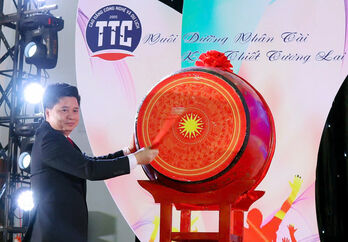 Trường Cao đẳng Công nghệ và Du lịch khai giảng năm học 2025-2026