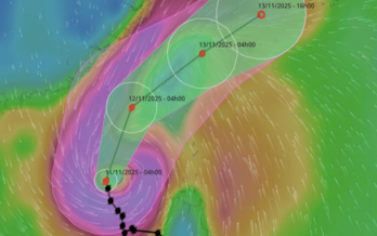 Bão số 14 (bão Fung Wong) suy yếu, đổi hướng di chuyển ra ngoài Biển Đông