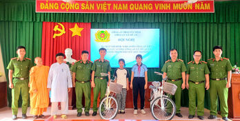 Xã Mỹ An ra mắt mô hình “Con nuôi Công an xã”