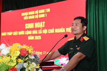 Tiểu đoàn 1, Trung đoàn 738 tổ chức sinh hoạt Ngày Pháp luật Việt Nam