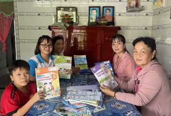 Đồng hành cùng phụ nữ có hoàn cảnh khó khăn