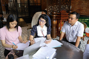 Giám sát sản xuất, kinh doanh rượu, bia và an toàn thực phẩm tại phường Bình Minh