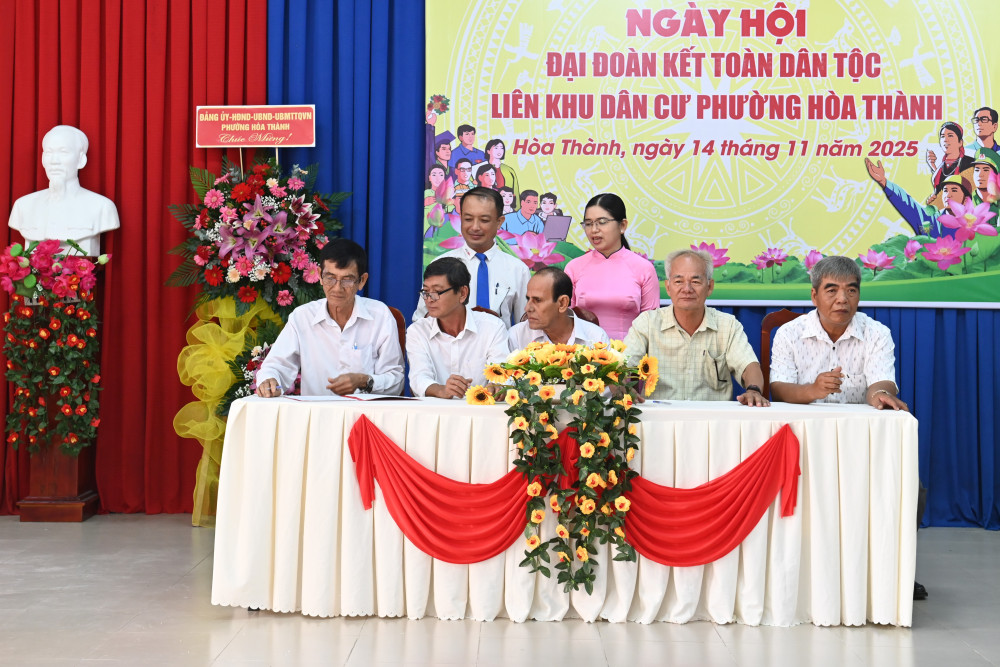 Ban MTTQ các ấp ký kết giao ước thi đua năm 2026