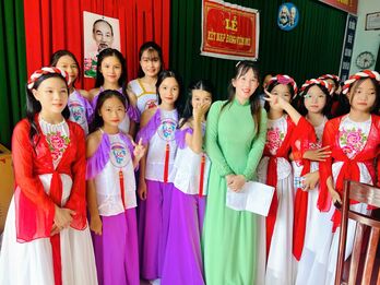 Cô giáo sáng tạo, dám nghĩ, dám làm