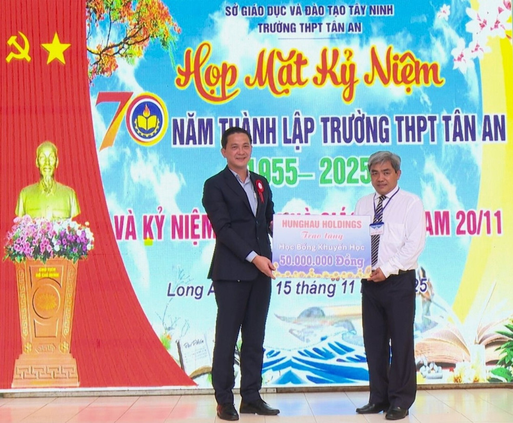 Trường THPT Tân An kỷ niệm 70 năm thành lập